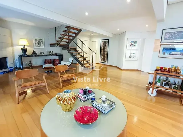 Apartamento com 260m² 4 quartos e 2 banheiros, à venda, no bairro Alto de Pinheiros em São Paulo