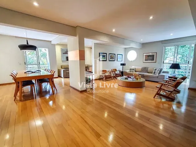 Apartamento com 260m² 4 quartos e 2 banheiros, à venda, no bairro Alto de Pinheiros em São Paulo
