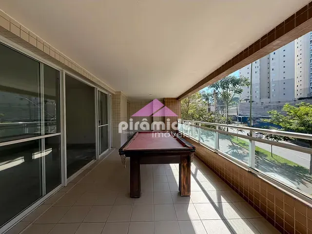 Apartamento com 182m² 3 quartos e 4 banheiros, à venda, no bairro Vila Ema em São José dos Campos