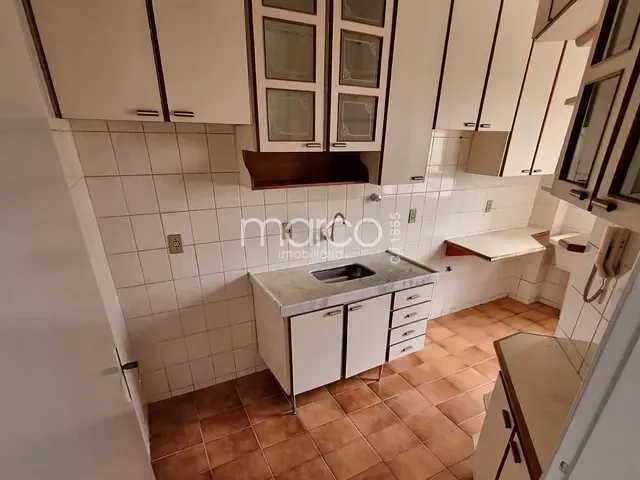 Apartamento 2 quartos e 1 banheiro, para alugar, no bairro Setor Bueno em Goiânia