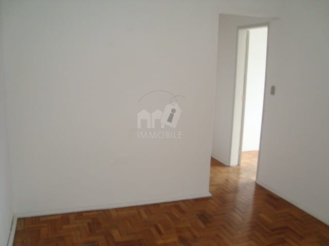 Apartamento à venda, no bairro Centro em Petrópolis