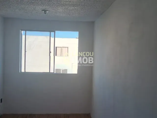 Apartamento 2 quartos e 1 banheiro, à venda, no bairro Jardim Novo Horizonte em Jundiaí