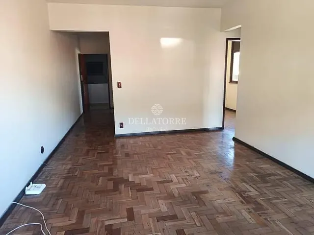 Apartamento 2 quartos e 1 banheiro, à venda ou para alugar, no bairro Alto em Teresópolis