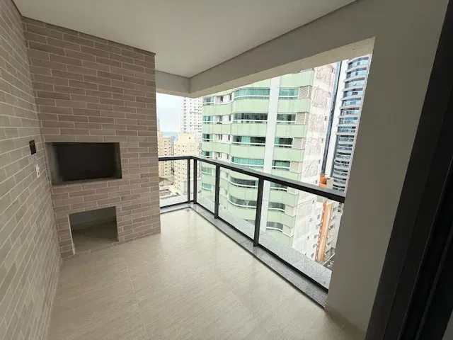 Apartamento com 120m² 3 quartos e 4 banheiros, à venda, no bairro Centro em Balneário Camboriú