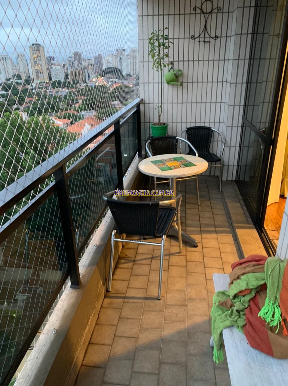 Apartamento, 4 quartos, 140 m² - Foto 2