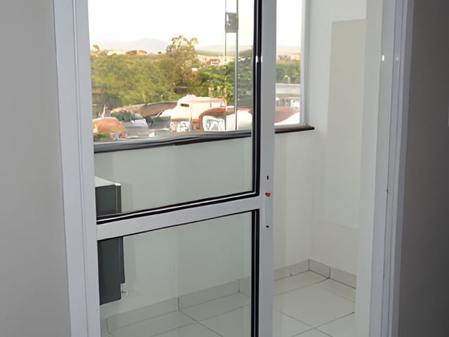 Apartamento 2 quartos e 1 banheiro, à venda, no bairro Loteamento Residencial Andrade em Pindamonhangaba