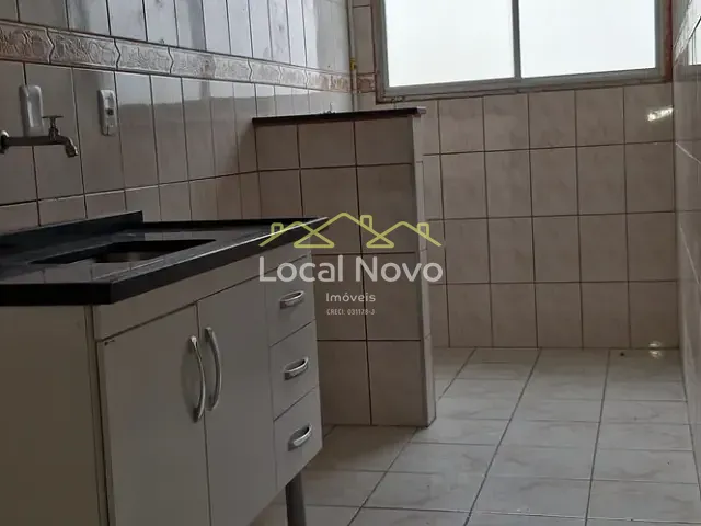 Apartamento 2 quartos e 1 banheiro, para alugar, no bairro Jardim Terezópolis em Guarulhos