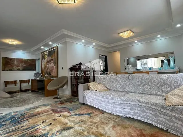 Apartamento com 173m² 4 quartos e 4 banheiros, à venda, no bairro Setor Bueno em Goiânia