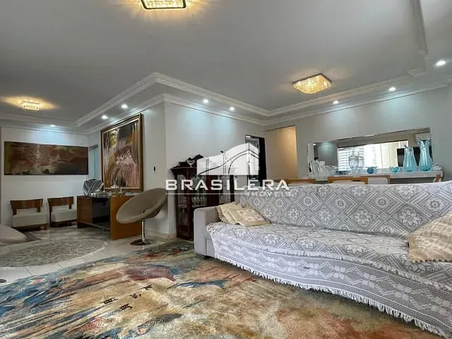Apartamento com 173m² 4 quartos e 4 banheiros, à venda, no bairro Setor Bueno em Goiânia