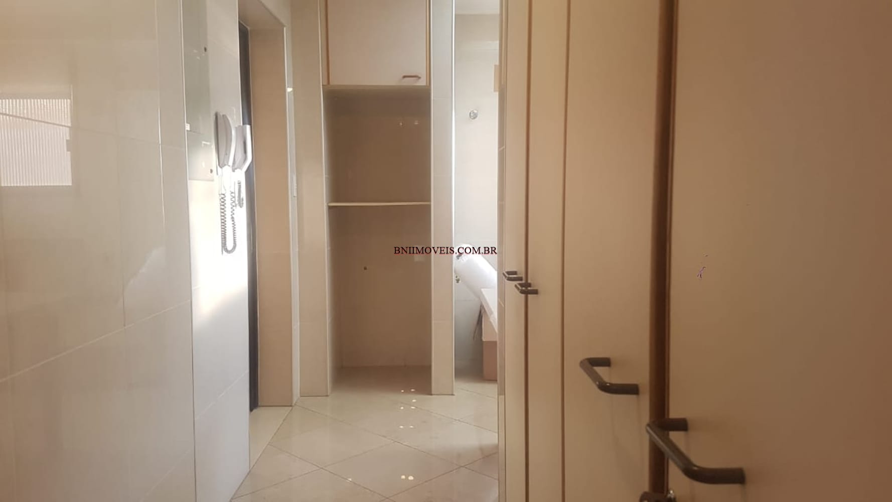 Apartamento, 3 quartos, 245 m² - Foto 8