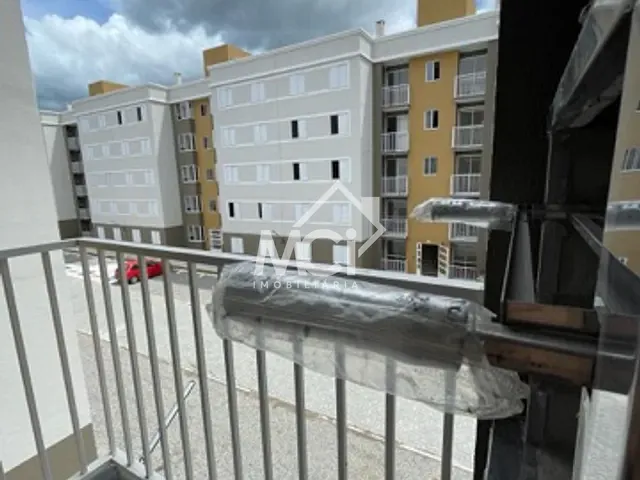 Apartamento 2 quartos e 1 banheiro, à venda, no bairro Areal em Pelotas