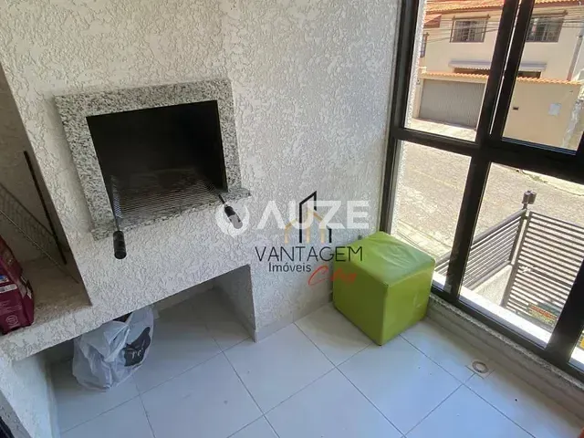 Apartamento com 54m² 2 quartos e 1 banheiro, à venda, no bairro Água Verde em Curitiba