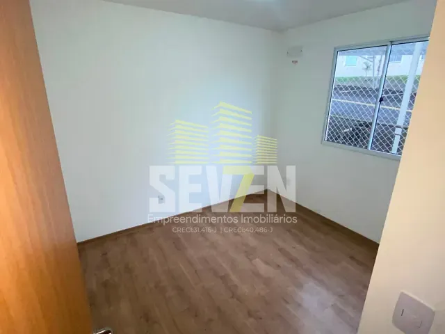 Apartamento 2 quartos e 1 banheiro, para alugar, no bairro Parque União em Bauru