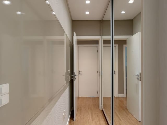 Apartamento com 213m² 3 quartos e 4 banheiros, à venda, no bairro Centro em Balneário Camboriú