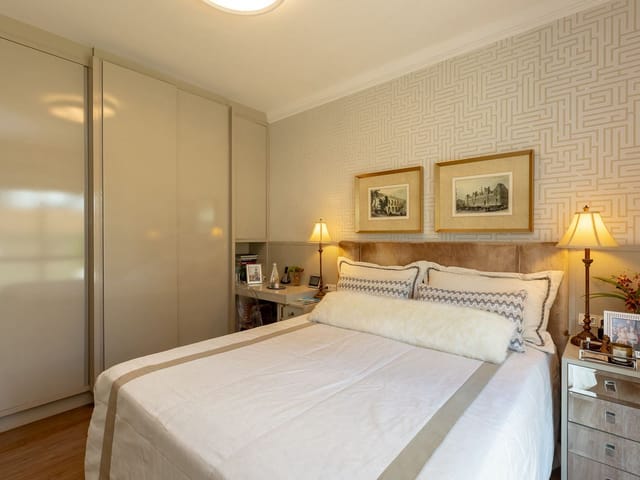 Apartamento com 213m² 3 quartos e 4 banheiros, à venda, no bairro Centro em Balneário Camboriú