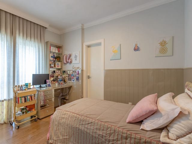 Apartamento com 213m² 3 quartos e 4 banheiros, à venda, no bairro Centro em Balneário Camboriú