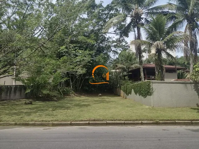 Apartamento com 144m² 3 quartos e 4 banheiros, à venda, no bairro Praia Grande em Ubatuba