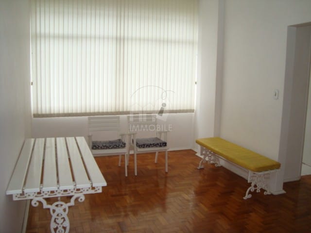 Apartamento à venda, no bairro Centro em Petrópolis