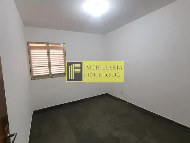 Apartamento com 60m² 2 quartos e 1 banheiro, para alugar, no bairro Higienópolis em São José do Rio Preto