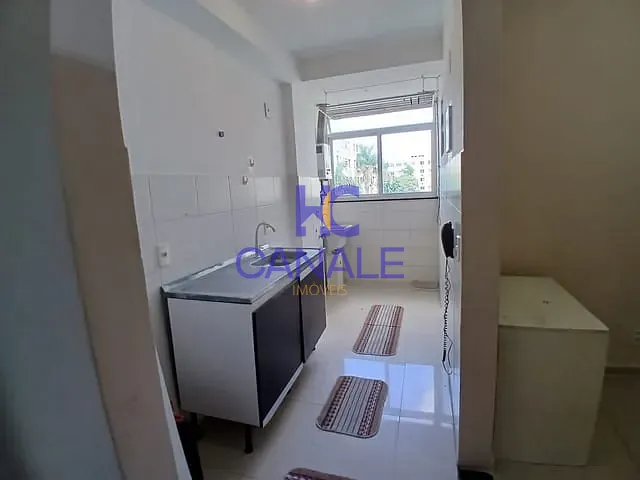 Apartamento com 53m² 3 quartos e 1 banheiro, à venda ou para alugar, no bairro Vargem Pequena em Rio de Janeiro