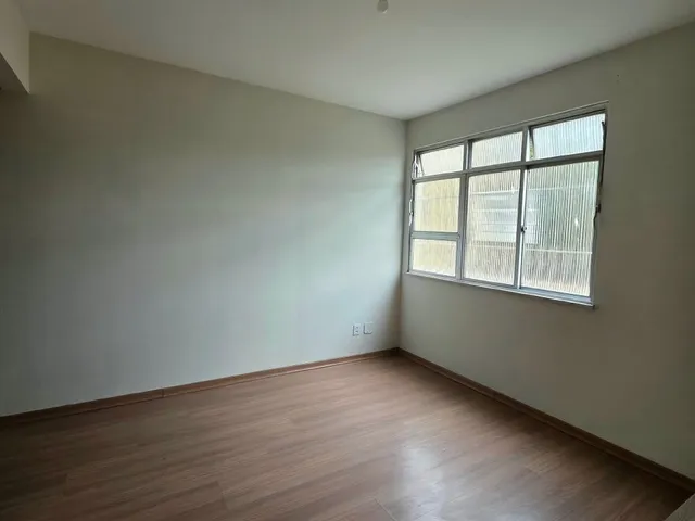 Apartamento com 45m² 2 quartos e 1 banheiro, à venda, no bairro Vila Valqueire em Rio de Janeiro