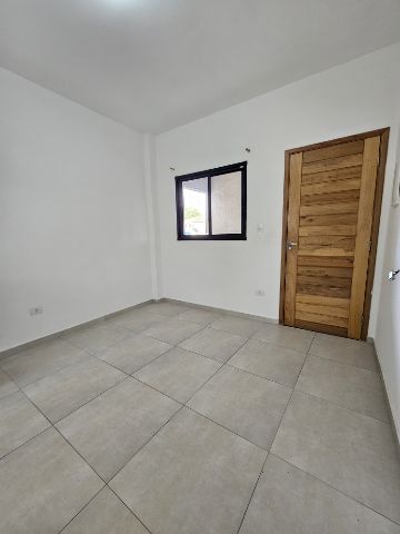 Foto do Apartamento - APARTAMENTO 45m² -  LOCAÇÃO - 2 DORM + SALA COM SACADA + CZ + WC - ÓTIMA LOCALIZAÇÃO - ÁGUA RASA - SP | Rocha Marqueze Imóveis