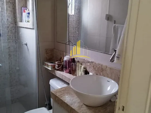 Apartamento 2 quartos e 1 banheiro, à venda, no bairro São Lucas em São Paulo