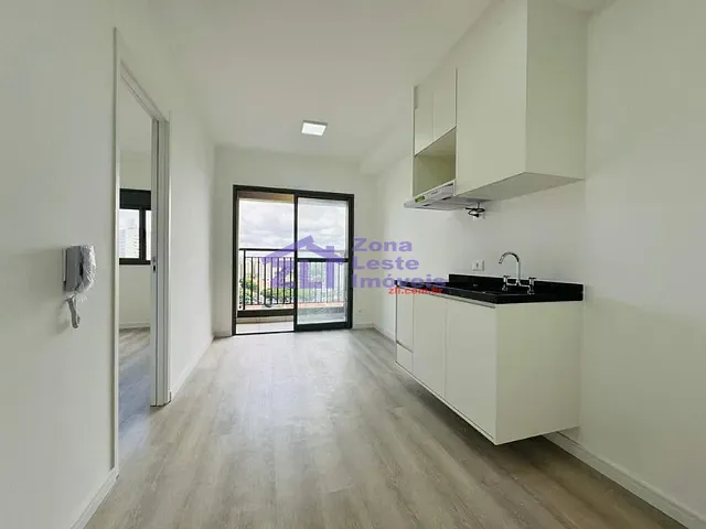 Apartamento com 28m² 1 quarto e 1 banheiro, para alugar, no bairro Vila Independência em São Paulo
