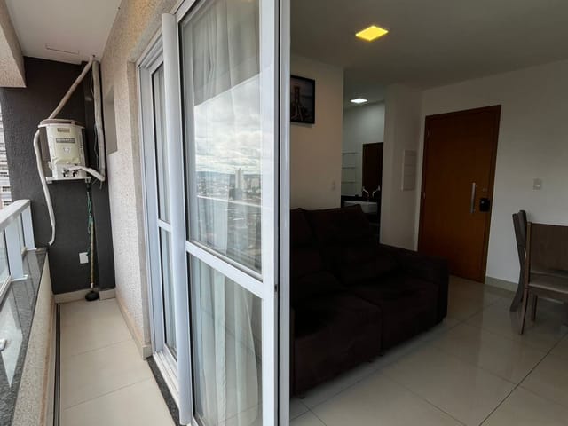 Apartamento 1 quarto e 1 banheiro, para alugar, no bairro Setor Bueno em Goiânia