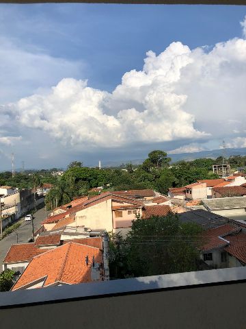 Apartamento 3 quartos e 1 banheiro, à venda ou para alugar, no bairro Vila São José em Taubaté