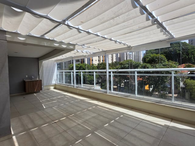 Foto do Apartamento - APARTAMENTO 96M² NA VILA MARIANA - 2 DORMITÓRIOS (1 SUÍTE) | 2 VAGAS + DEPÓSITO | VARANDA FECHADA | Paulista Imóveis.