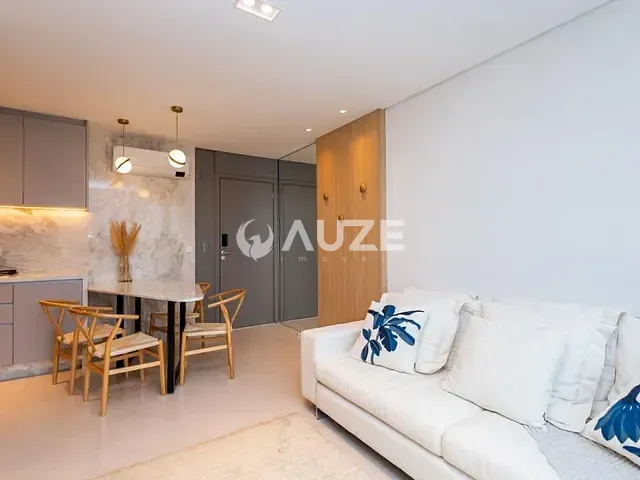 Apartamento com 60m² 1 quarto e 2 banheiros, à venda, no bairro Cabral em Curitiba
