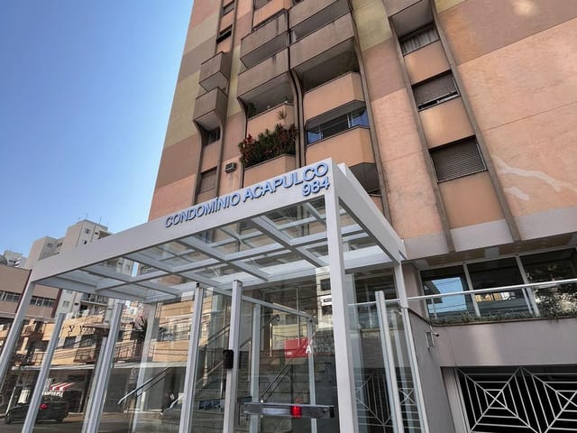 Foto do Apartamento - Ed Acapulco - Apartamento para locação com 3 dormitórios (1 suíte), 1 vaga -  Centro, Londrina, PR | Premier Imóveis