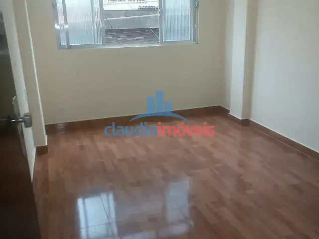 Apartamento 3 quartos e 2 banheiros, para alugar, no bairro Aterrado em Volta Redonda