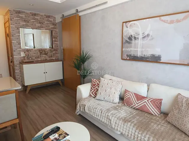 Apartamento 2 quartos e 2 banheiros, à venda, no bairro Cascata Guarani em Teresópolis