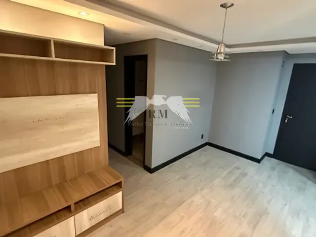Apartamento com 50m² 2 quartos e 1 banheiro, para alugar, no bairro Vila Metalúrgica em Santo André