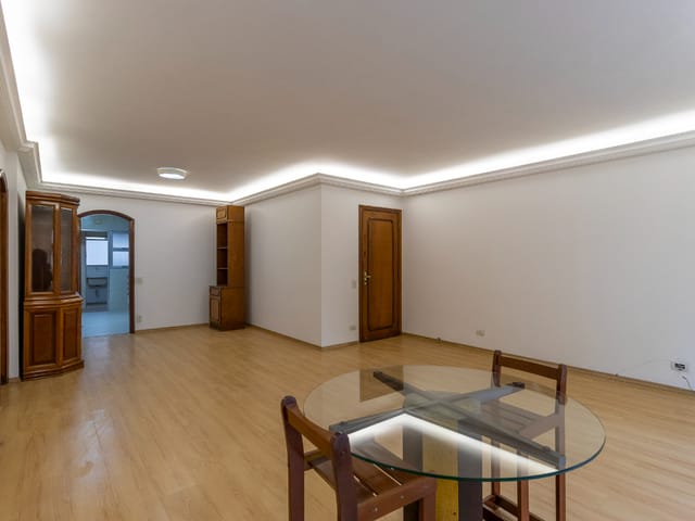 Apartamento com 172m² 3 quartos e 4 banheiros, à venda, no bairro Moema em São Paulo