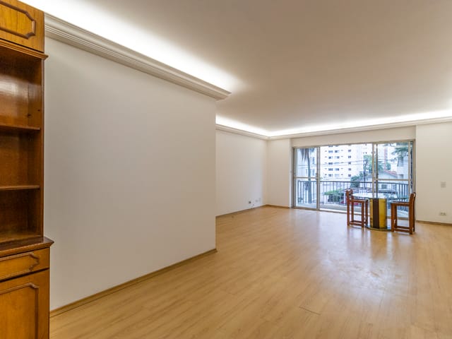 Apartamento com 172m² 3 quartos e 4 banheiros, à venda, no bairro Moema em São Paulo