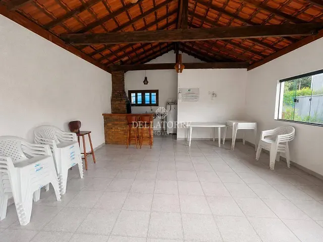 Apartamento 2 quartos e 1 banheiro, à venda, no bairro Barra do Imbuí em Teresópolis