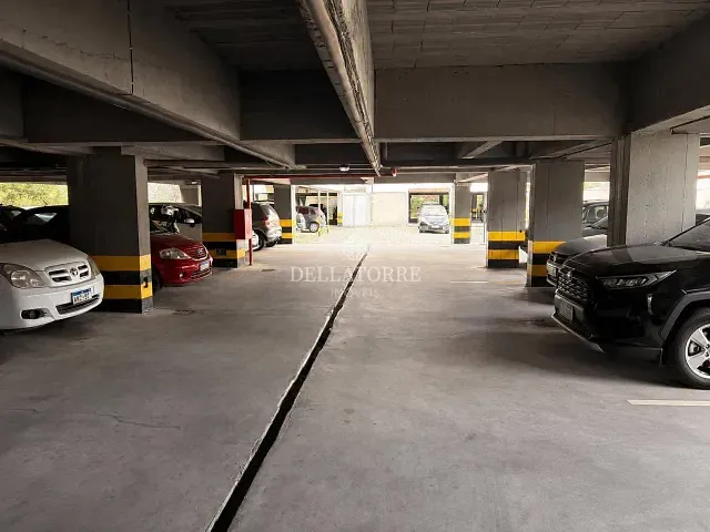 Apartamento 2 quartos e 1 banheiro, à venda, no bairro Barra do Imbuí em Teresópolis