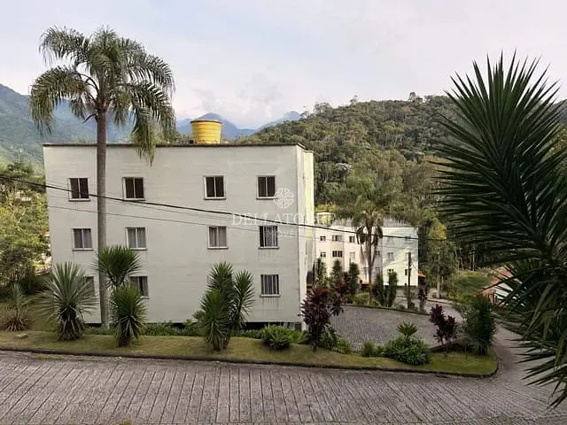 Apartamento 2 quartos e 1 banheiro, à venda, no bairro Barra do Imbuí em Teresópolis