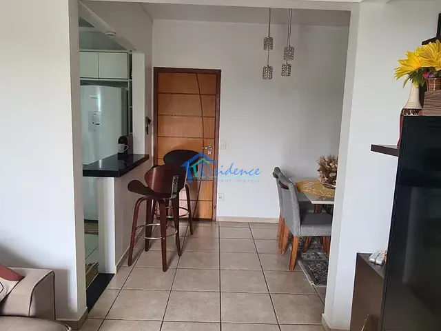 Apartamento 3 quartos e 2 banheiros, à venda, no bairro Vila Brizzola em Indaiatuba