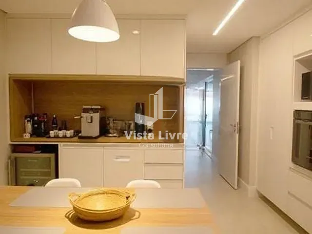 Apartamento com 164m² 3 quartos e 5 banheiros, à venda, no bairro Pinheiros em São Paulo