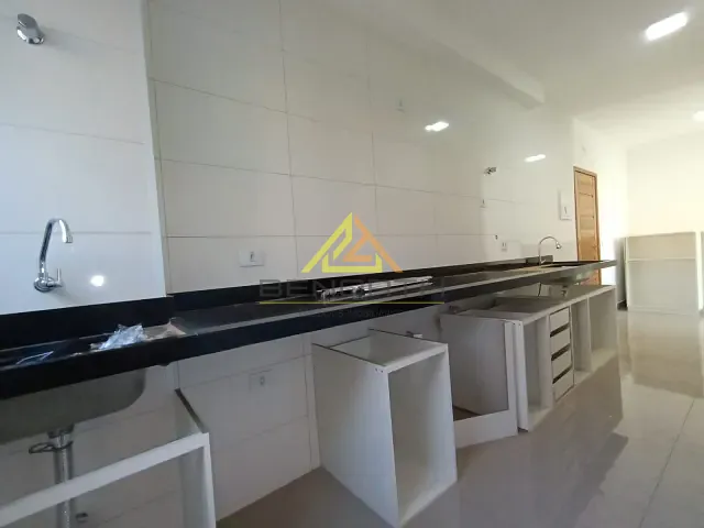 Apartamento 2 quartos e 1 banheiro, para alugar, no bairro Parque Casa de Pedra em São Paulo