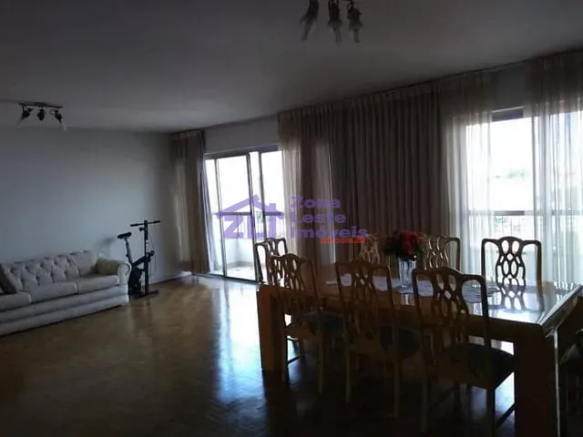 Apartamento com 202m² 3 quartos e 4 banheiros, à venda, no bairro Mooca em São Paulo