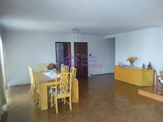 Apartamento com 202m² 3 quartos e 4 banheiros, à venda, no bairro Mooca em São Paulo