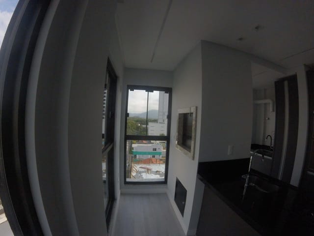 Apartamento com 163m² 3 quartos e 2 banheiros, à venda, no bairro Meia Praia em Itapema