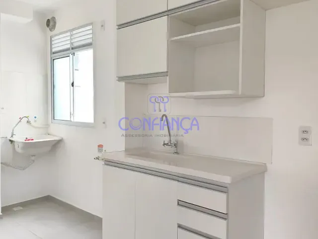 Apartamento 2 quartos e 1 banheiro, à venda, no bairro Guaratiba em Rio de Janeiro