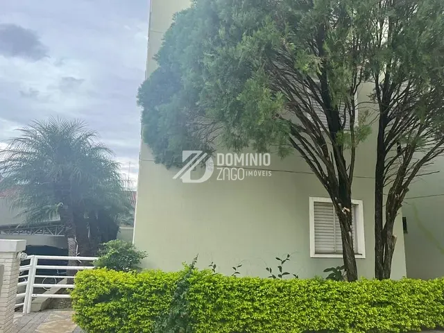Apartamento com 88m² 3 quartos e 1 banheiro, à venda, no bairro Centro em Uberaba