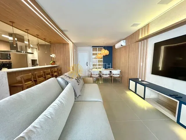 Apartamento com 195m² 3 quartos e 4 banheiros, à venda, no bairro Jurerê em Florianópolis